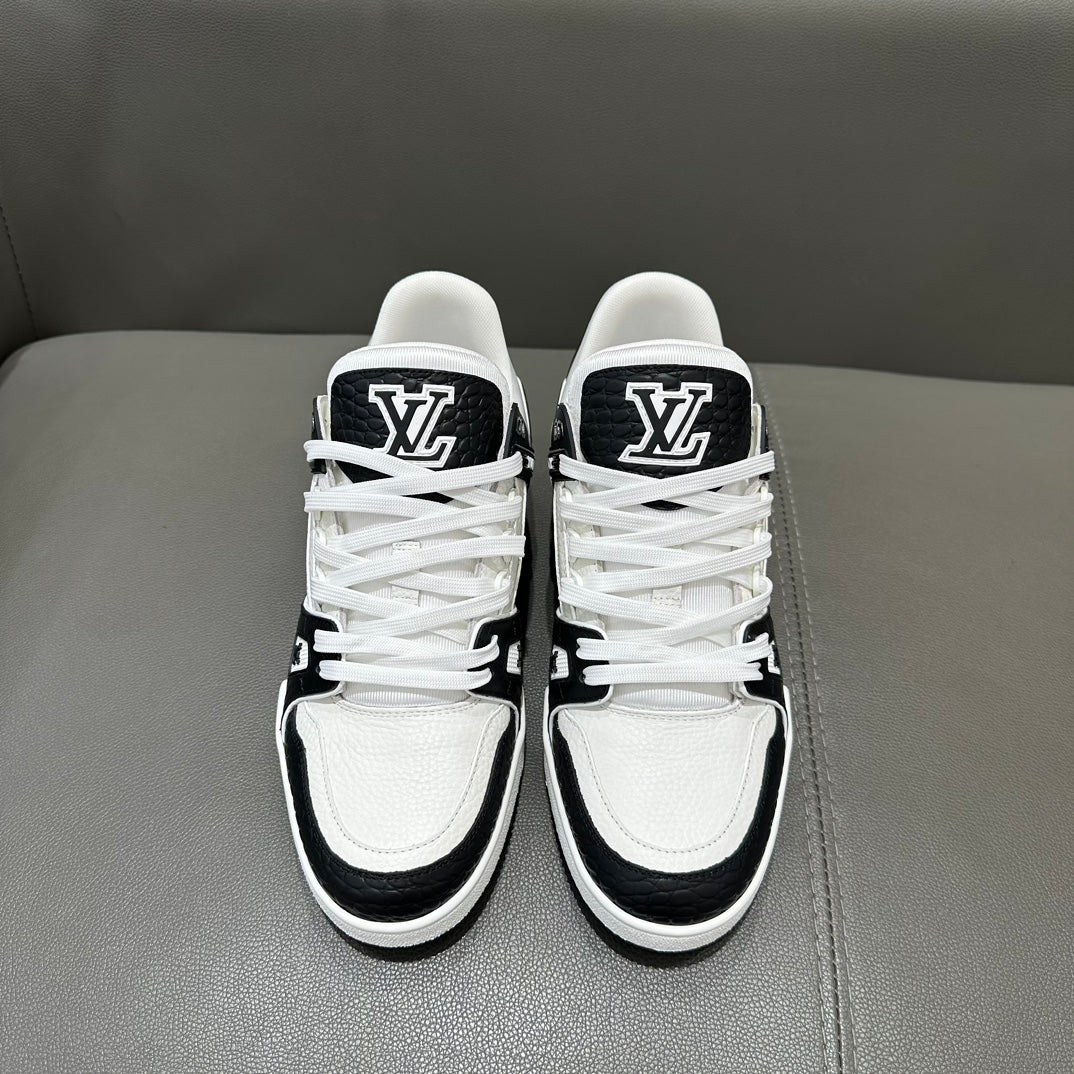 Classic Premium Sneakers